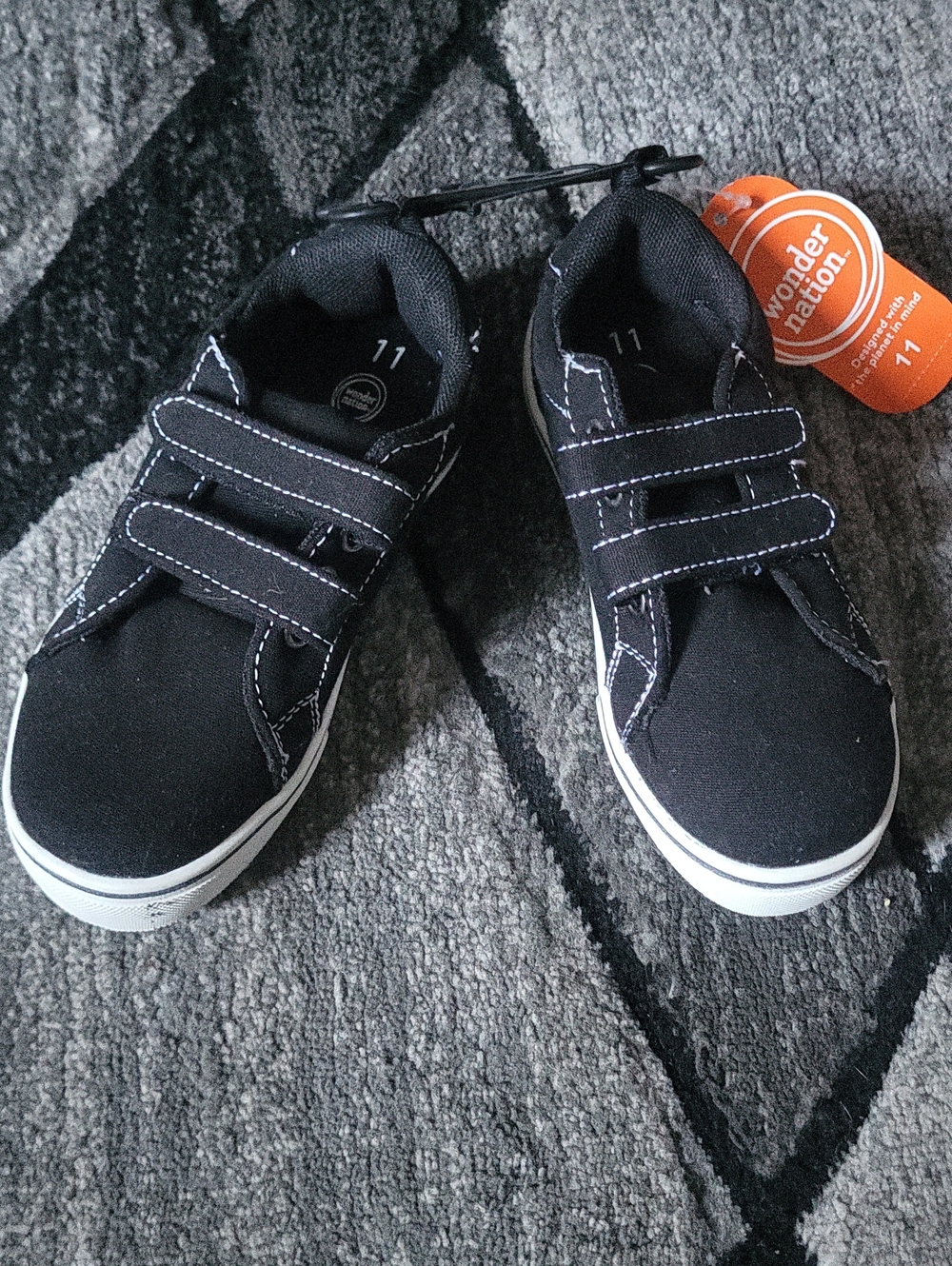 wonder nation Black Kids Canvas Velcro Sneakers